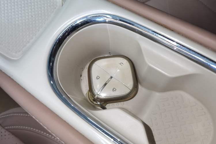 Used Wuling Bingo 2025 333 km Lingxi Deluxe Edition Interior 1