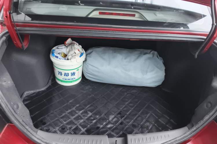 Used CHANGAN Alsvin V5 2012 1.5L Manual Dream Edition