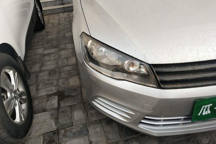 Used Volkswagen Jetta 2015 Value Edition 1.6L Manual Fashionable Style
