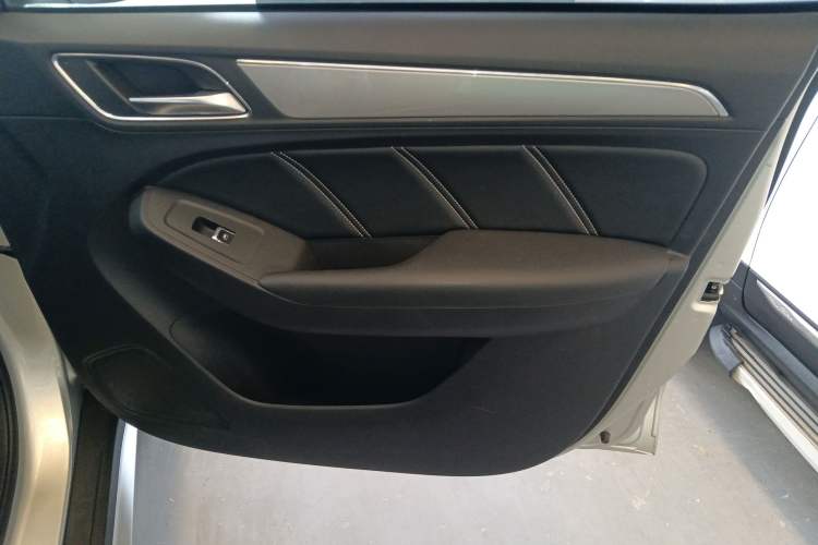 Used Roewe RX5 2020 20T Automatic 4G Connected Million Edition