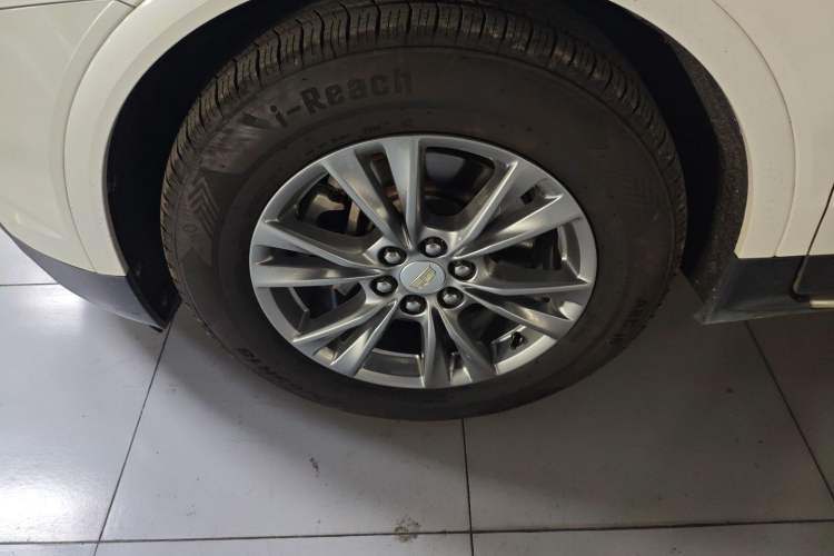 Used Cadillac XT5 2020 28T Luxury Version