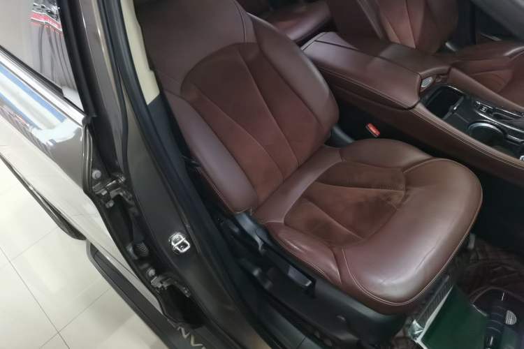 Used Buick Envision 2017 28T Four-Wheel Drive Elite Model