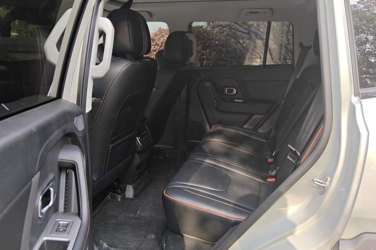 Used JETOUR Shanhai T1 2025 150 km Heading South
