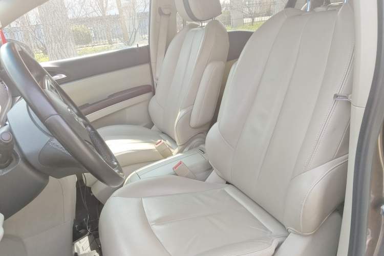 Used Buick GL8 2018 28T Luxury Model China VI Standard
