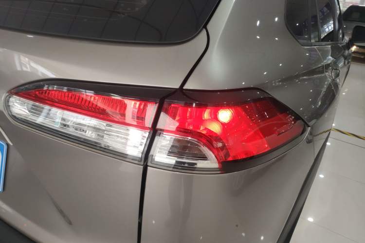 Used Toyota FRONTLANDER 2023 2.0L CVT Elite Edition
