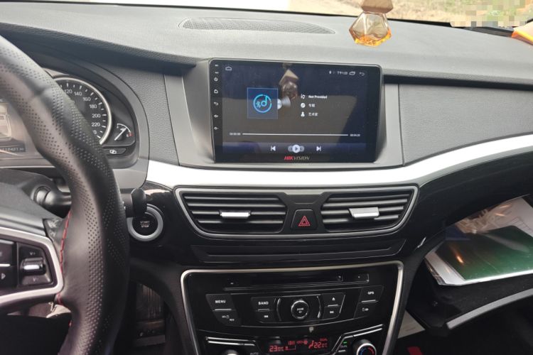 Used Geely Auto Emgrand GT 2015 2.4L Comfort Model
