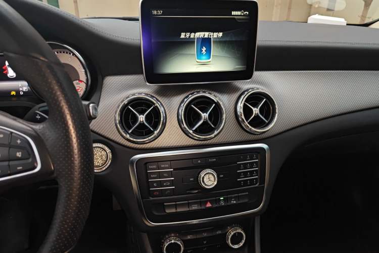 Used Mercedes-Benz GLA 2016 GLA 200 Fashion Model
