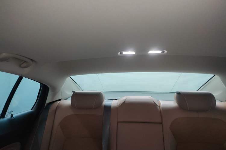 Used Buick Regal 2019 Revised 20T Luxury Version China VI Standard
