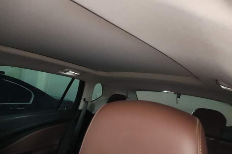 Used Buick Envision 2020 20T Two-Wheel Drive Luxury Model