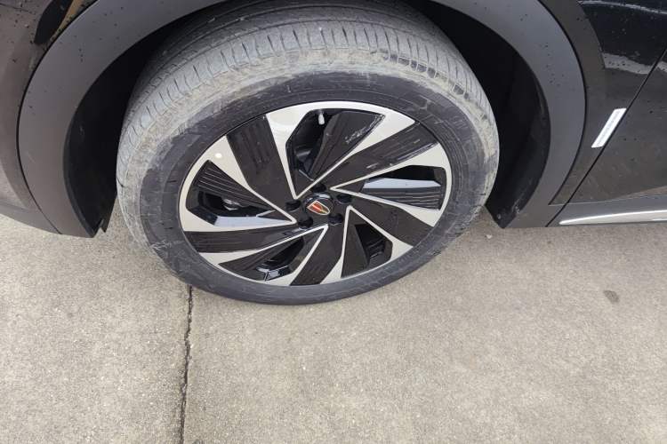 Used Hongqi HS7 PHEV 2024 2.0T PHEV Four-Wheel Drive Flagship Edition 7 Seats Left Front Wheel Hub