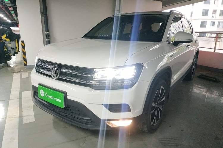 Used Volkswagen Tharu 2020 280TSI Two-Wheel Drive Luxury Plus Version China VI Standard