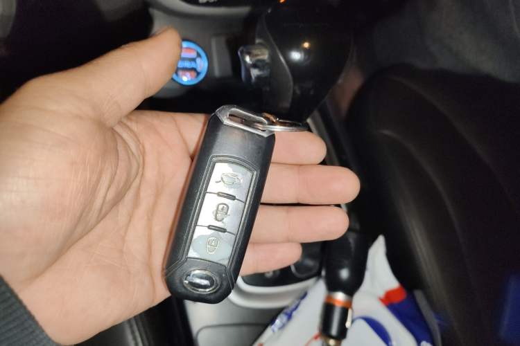 Used GAC Trumpchi GS5 2012 2.0L Automatic Two-Wheel Drive Anniversary Edition
