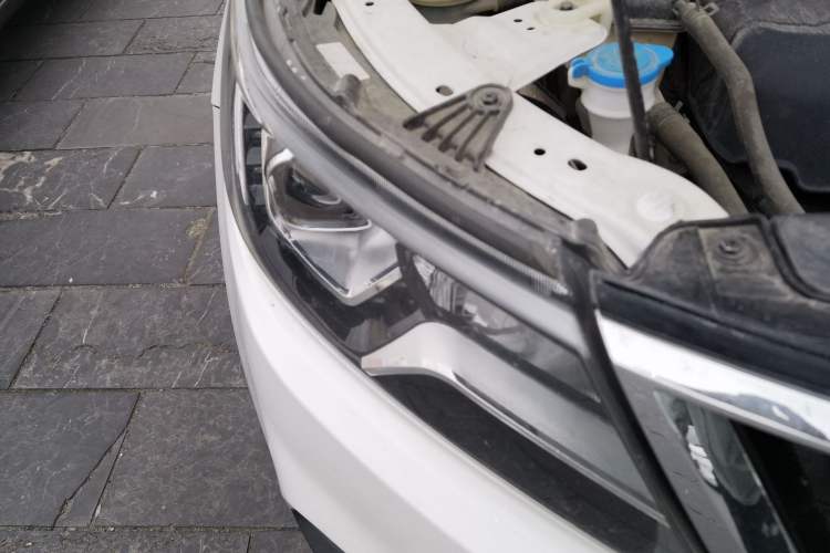 Used Geely Auto Vision X6 2016 1.8L Manual Luxury Model