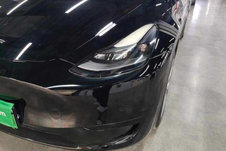 Used Tesla Model Y 2022 Rear-Wheel-Drive Version
