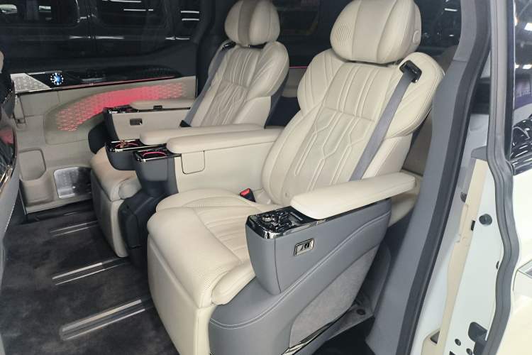 Used Zeekr 009 2022 WE Edition