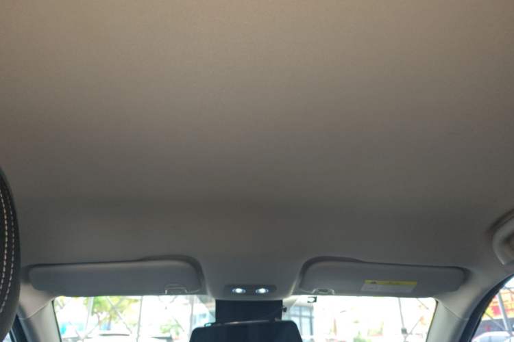 Used NETA V 2022 Chao 300 Lite Ternary Lithium Headliner