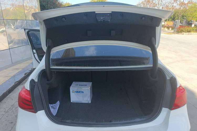 Used BMW 3 Series 2018 320Li Fashion Model