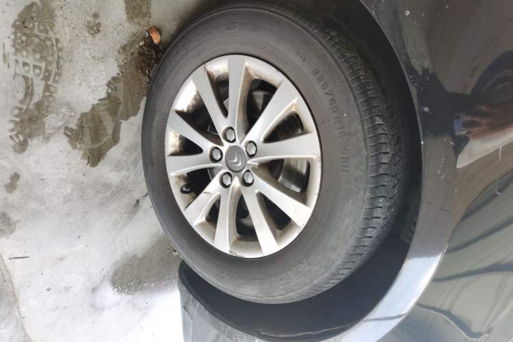 Used Citroen C5 2014 2.0L Automatic Zunyue Model Right Front Wheel Hub