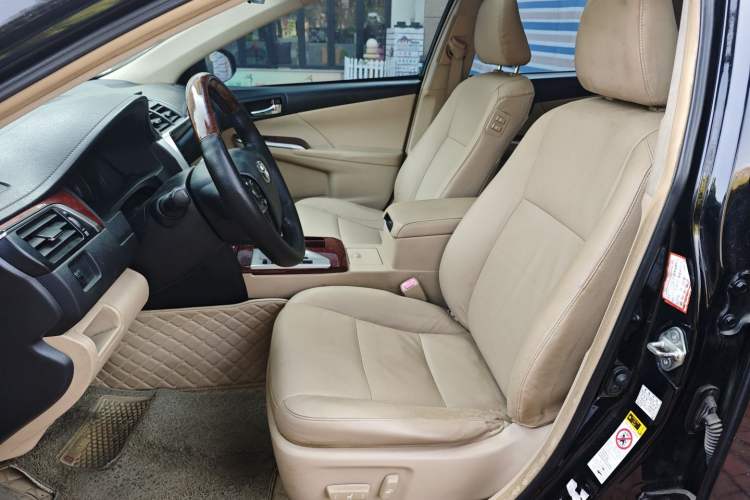 Used Toyota Camry 2013 2.0G Comfort Edition
