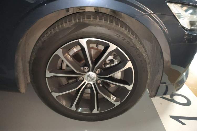 Used Volvo S60 2021 T4 Zhiyi Luxury Edition
