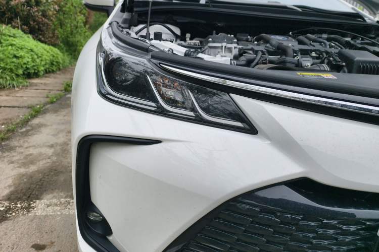 Used Toyota Corolla 2023 1.8L Smart Electric Hybrid Dual-Motor Elite Edition Right Front Headlight