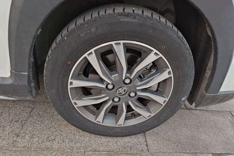 Used Toyota YARiS L Zhi Xuan 2022 X-Trail 1.5L CVT Luxury PLUS Edition