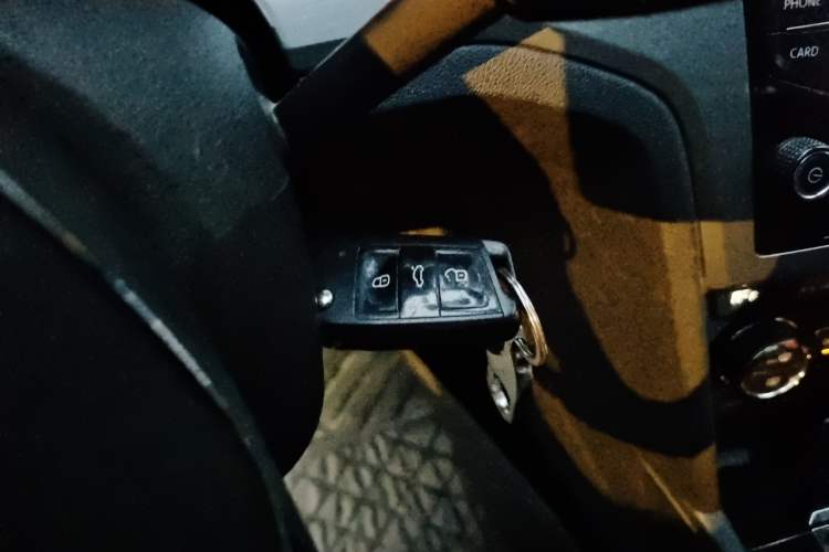 Used Volkswagen Lamando 2015 280TSI DSG Comfort Edition Vehicle Key