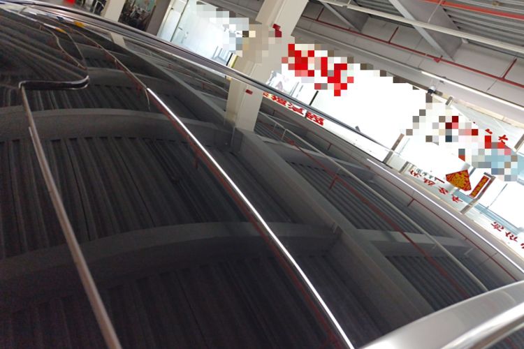 Used Hima AITO M8 2025 Extended-Range Ultra Version 53.4 kWh 6-Seater Edition
