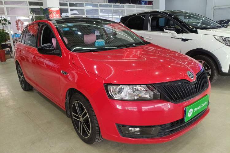 Used Skoda Rapid Spaceback 2016 Revised 1.6L Automatic Smart Drive Version
