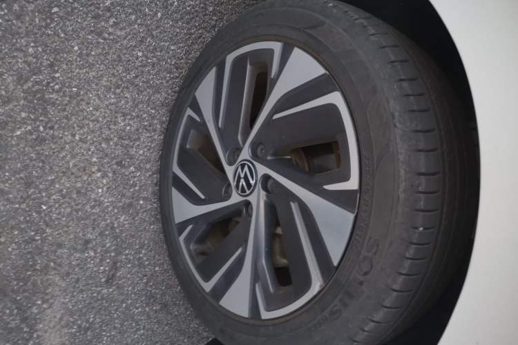 Used Volkswagen Bora 2023 300TSI DSG Prestige Edition
