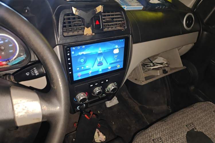 Used Ruichi EC35 2022 EC35 II Custom Edition 31.25 kWh
