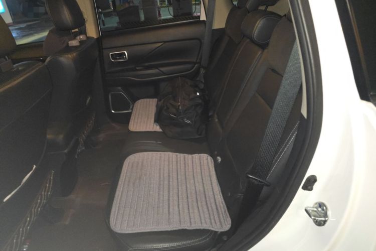 Used Mitsubishi Outlander 2018 2.4L 4x4 Elite Edition 5 Seats