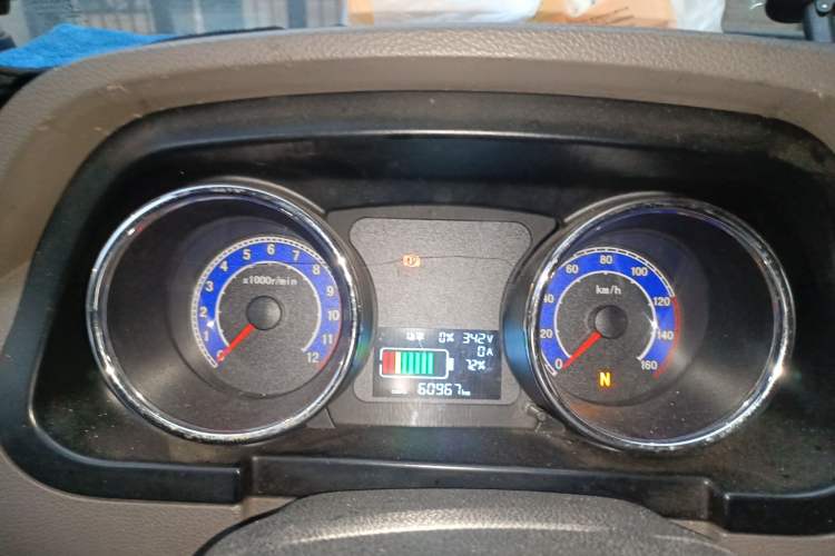 Used New Gonow Shuailing 2022 Standard Range with 41.64 kWh Lishen Power
