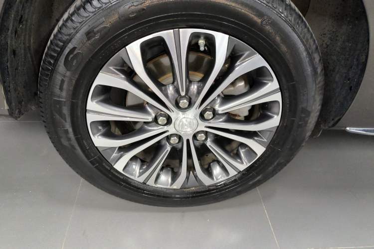 Used Buick GL8 2023 Land Executive Class 652T Luxury Model