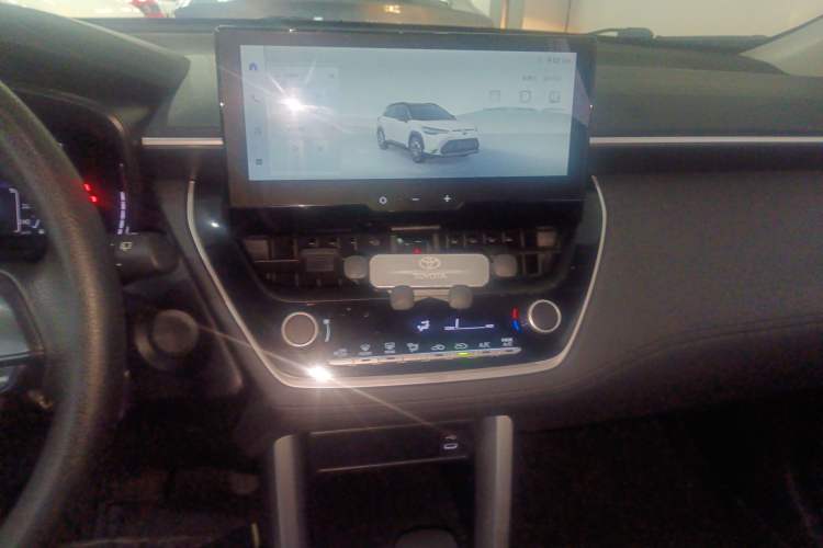 Used Toyota FRONTLANDER 2023 2.0L CVT Elite Edition