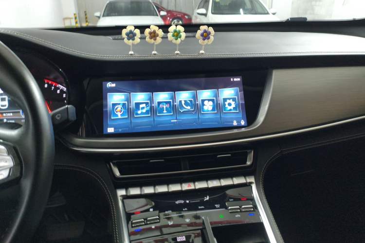 Used CHANGAN CS85 COUPE 2019 1.5T DCT Dynamic Version China VI Standard
