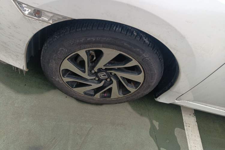 Used Honda Civic 2016 220TURBO CVT Luxury Edition