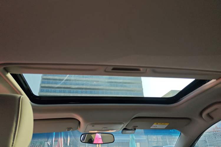 Used Buick GT 2017 15N Automatic Elite Version Headliner