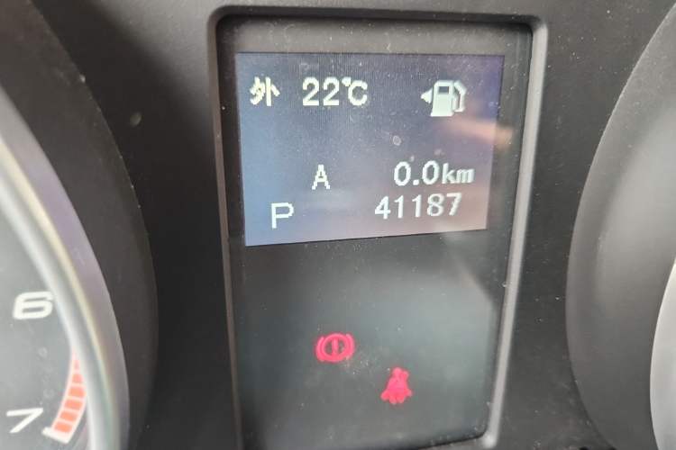 Used BAIC Off-Road BJ40 2017 40L 2.3T Automatic All-Wheel Drive Ring of the Tower Champion Edition
