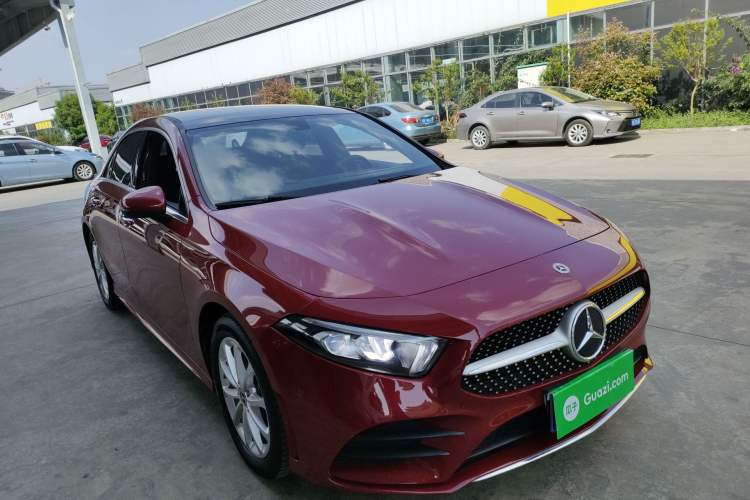 Used Mercedes-Benz A-Class 2021 A 200 L Sport Sedan Fashion Model
