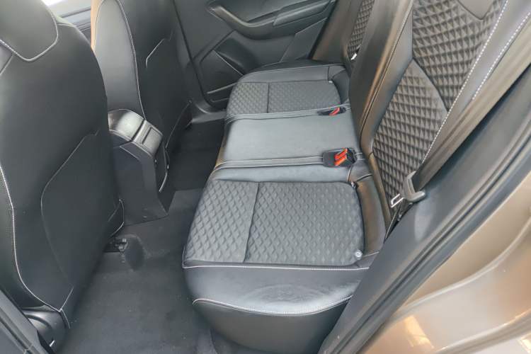 Used Skoda Kamiq 2020 1.5L Automatic Comfort Edition
