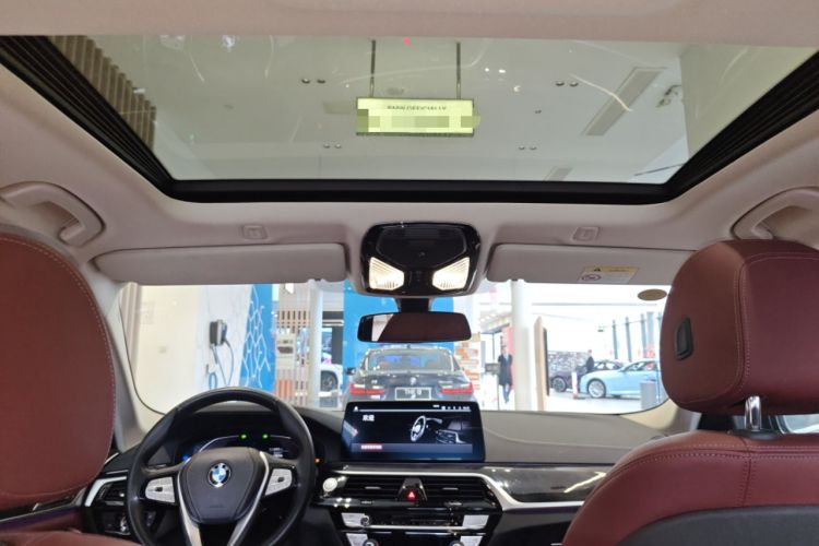 Used BMW 5 Series 2022 Second Facelift 525Li Luxury Package
