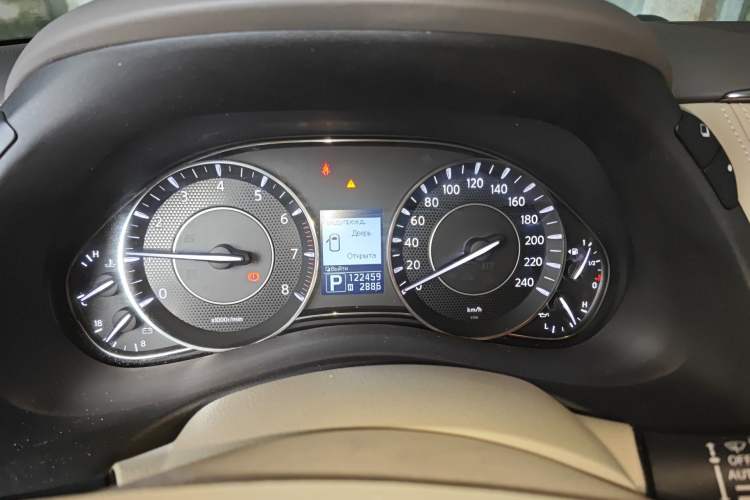Used Nissan Patrol 2012 5.6L V8 Flagship Edition Instrument Cluster