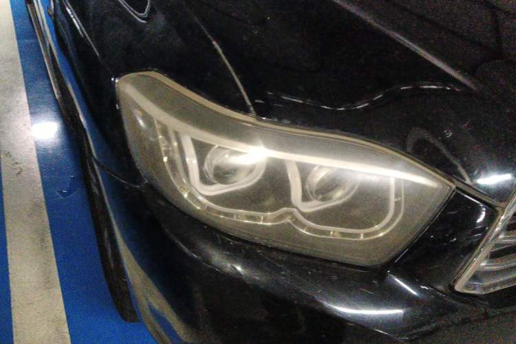 Used Toyota Highlander 2009 2.7L Two-Wheel Drive 7-Seater Luxury Edition