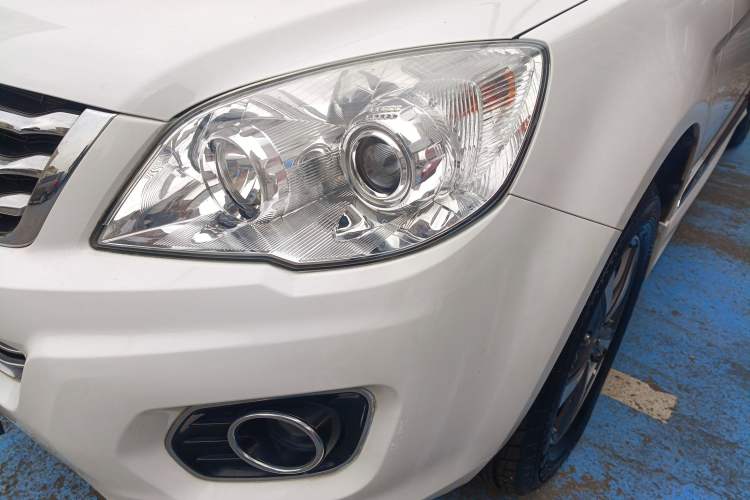 Used Haval H6 2016 Upgraded Model 1.5T Manual Two-Wheel Drive Value Edition
