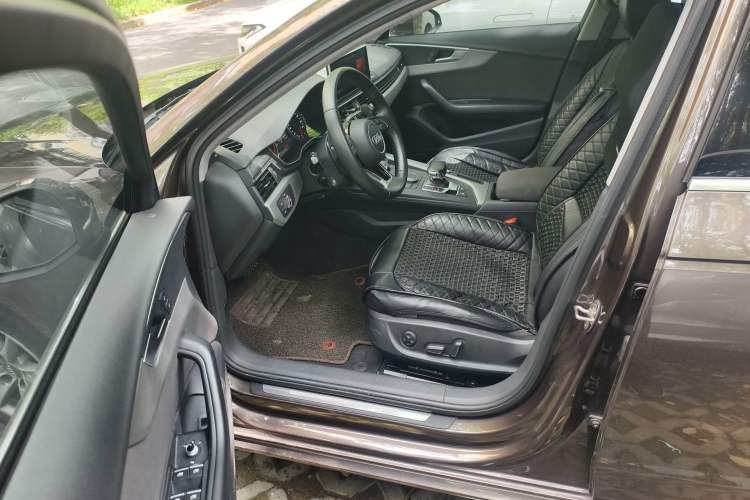 Used Audi A4L 2017 40 TFSI Ambition Edition