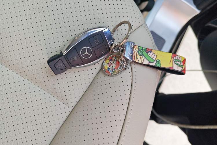 Used Mercedes-Benz V-Class 2021 V 260 Prestige Edition
