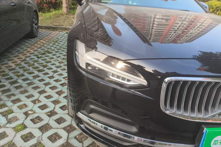 Used Volvo S90 2024 B5 Zhiyi Luxury Edition