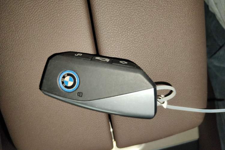 Used BMW iX 2022 xDrive40 Vehicle Key