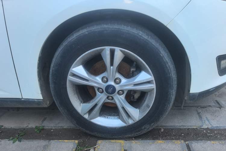 Used Ford Focus 2017 Sedan 1.6L Manual Comfort Plus SmartDrive Edition
